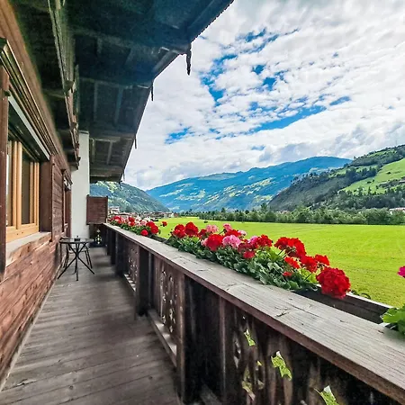 Trojer-2 By Interhome شقة *