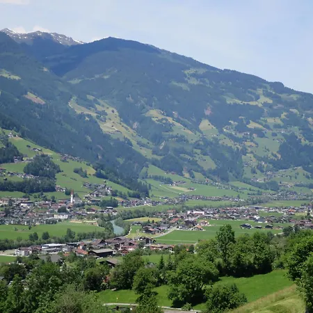 アパート Trojer-2 By Interhome